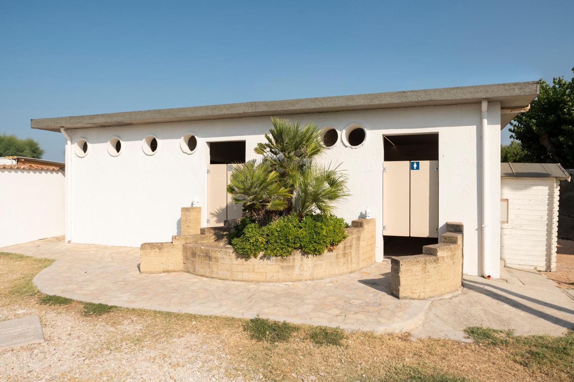 Camping Fano Bagian luar foto