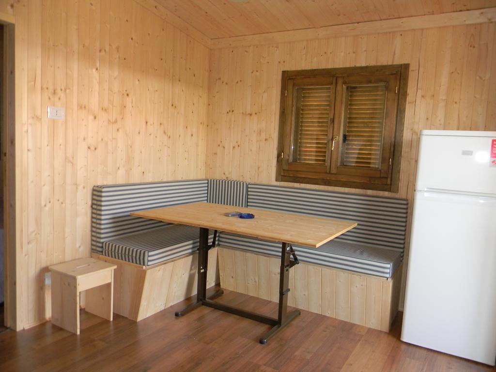 Camping Fano Bagian luar foto