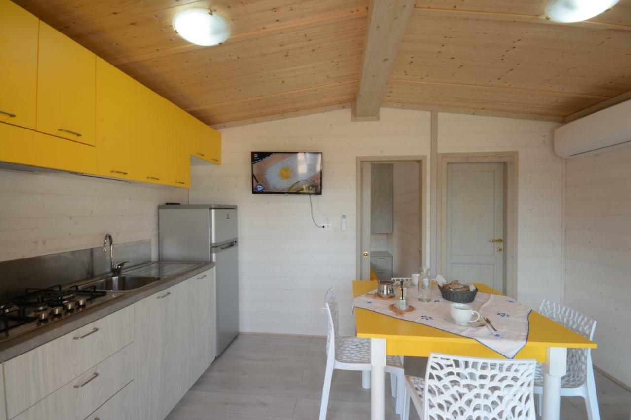 Camping Fano Bagian luar foto